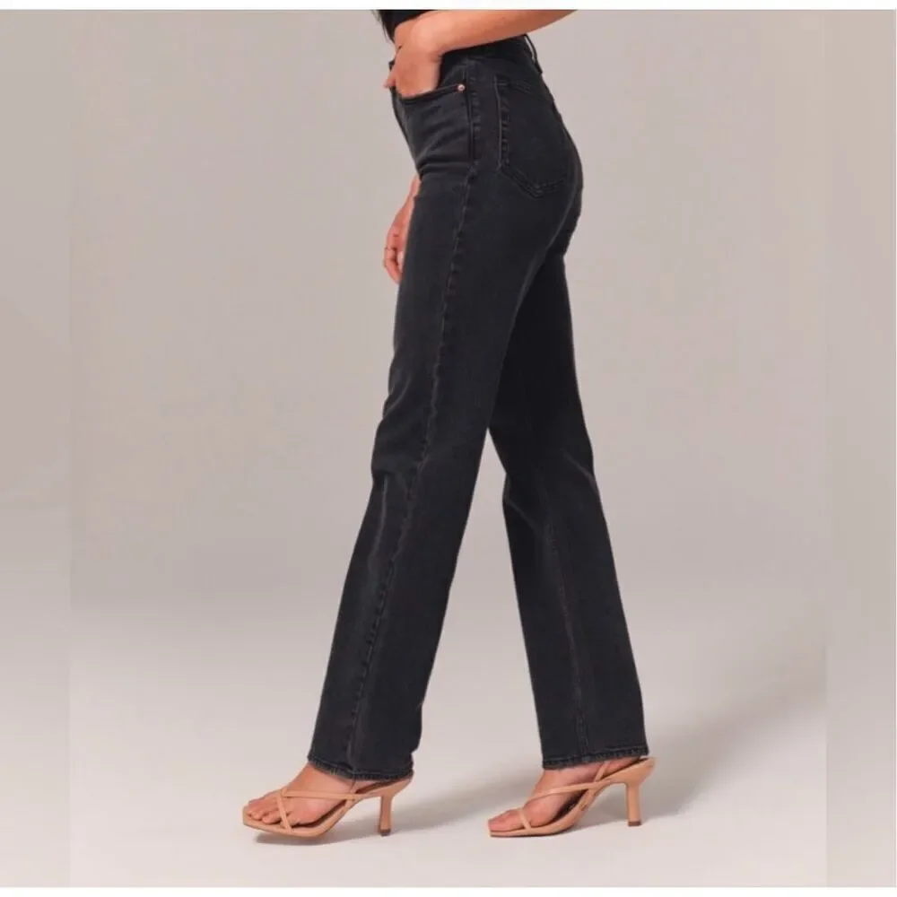 Abercrombie The 90s Straight Ultra High Rise Jeans, 28 / 6 Black A&F